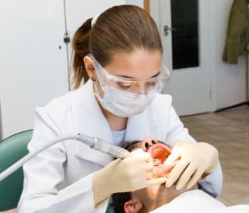 BPA free composites from dentist in Central Hong Kong