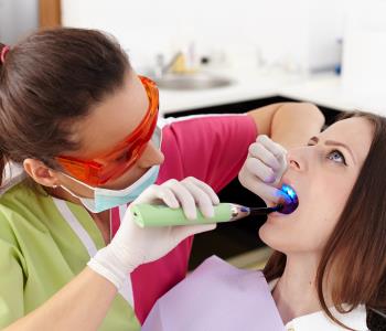 HK dentist explains how pain free dental treatments work